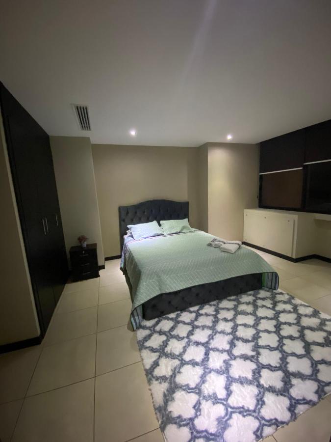 Bellini Luxury - Puerto Santa Ana Διαμέρισμα Γκουαγιακίλ Εξωτερικό φωτογραφία